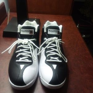 Size 10 Jordan jumpmans